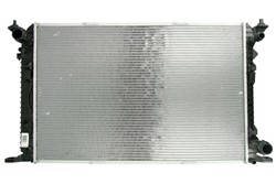 Variklio radiatorius DENSO DRM02024