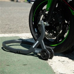 Podpora do motocykli ZERO-G do motocykli; pod przednie koło (kolor czarny, stal)_2