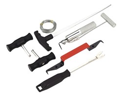 Set of tools for glass cutting