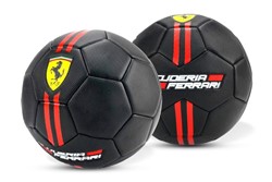 Piłka nożna, czarna z logo Ferrari, do promocji Revline_0