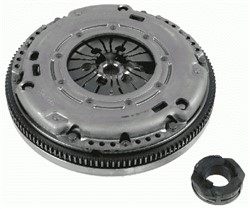 Clutch kit with dual mass flywheel and bearing SACHS 3000 951 790
